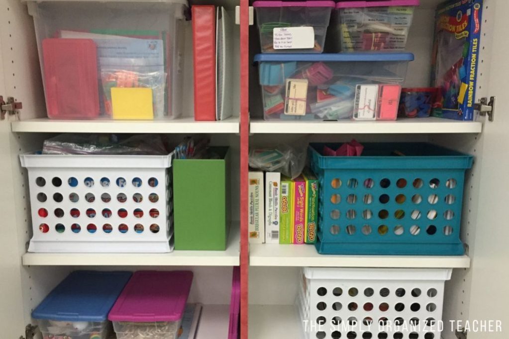 5 Tips to organize your classroom AND keep it organized!