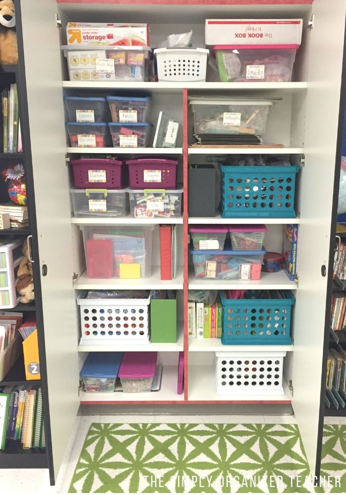 5 Tips to organize your classroom AND keep it organized!